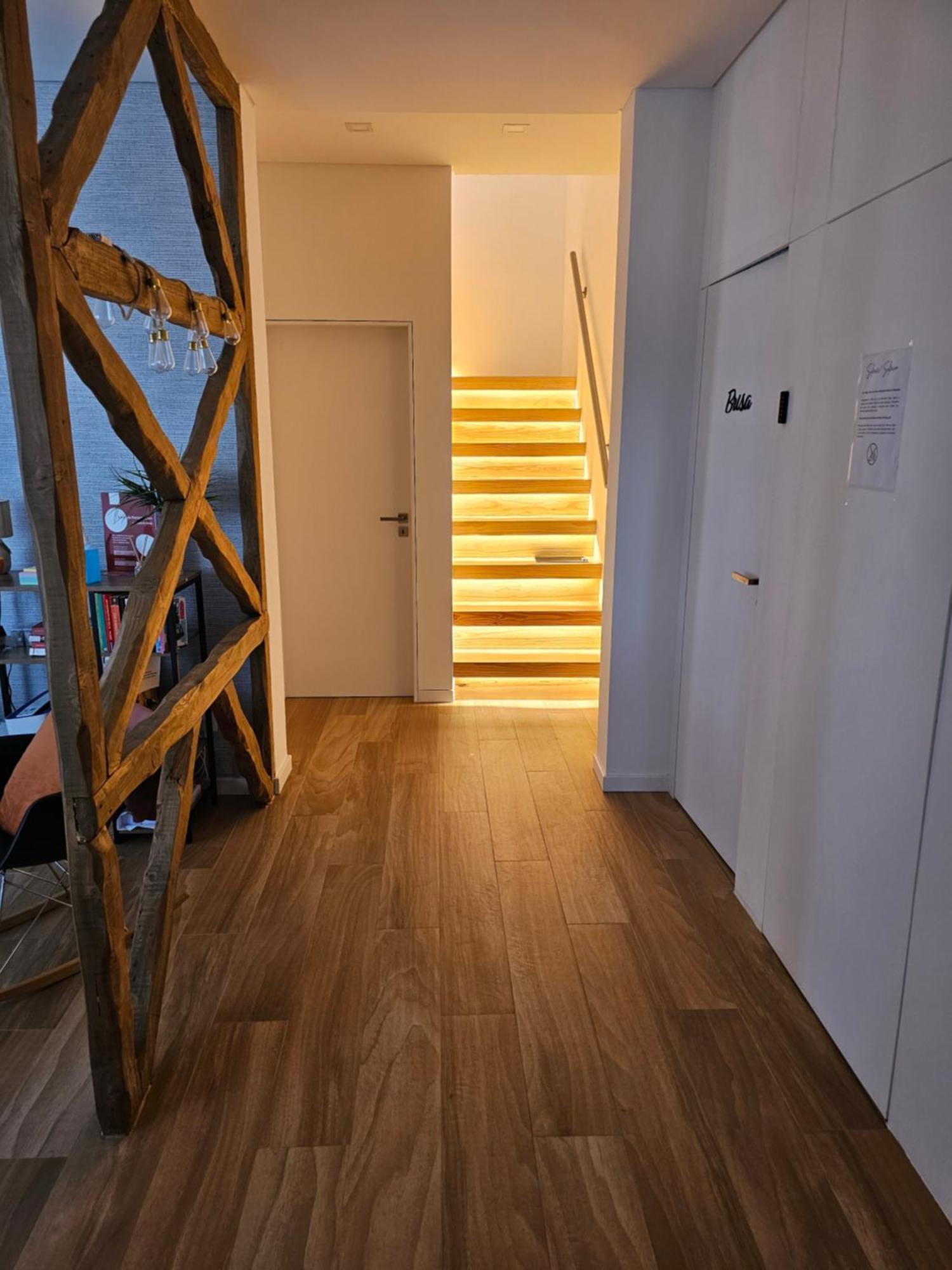 Surfsoul Guesthouse - Bed And Breakfast Peniche Eksteriør bilde