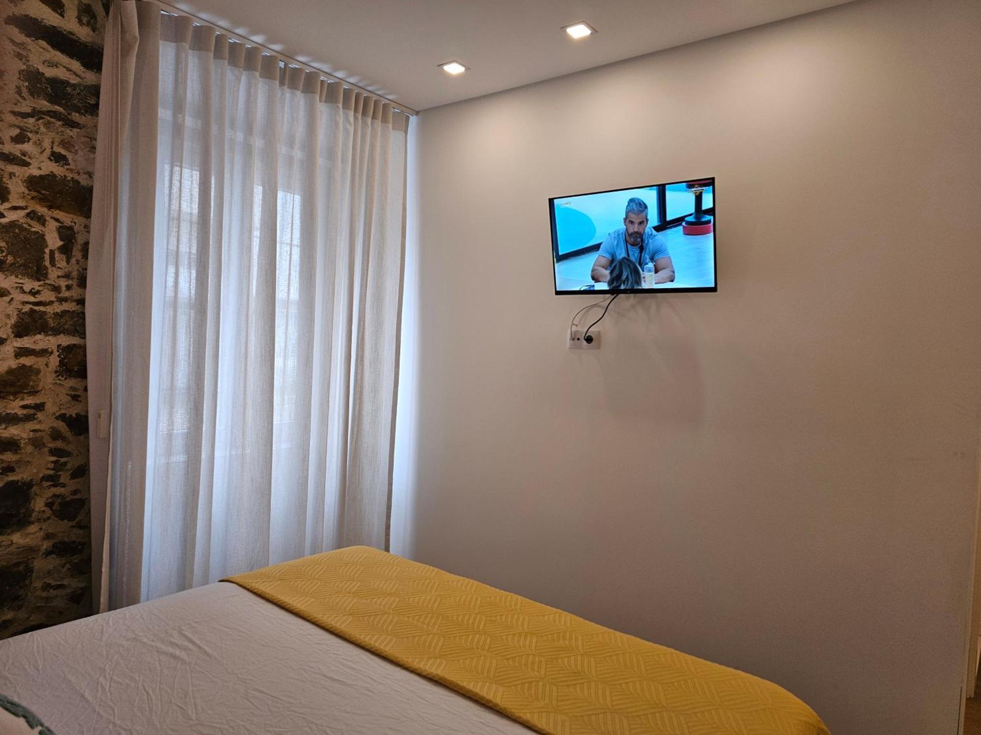 Surfsoul Guesthouse - Bed And Breakfast Peniche Eksteriør bilde